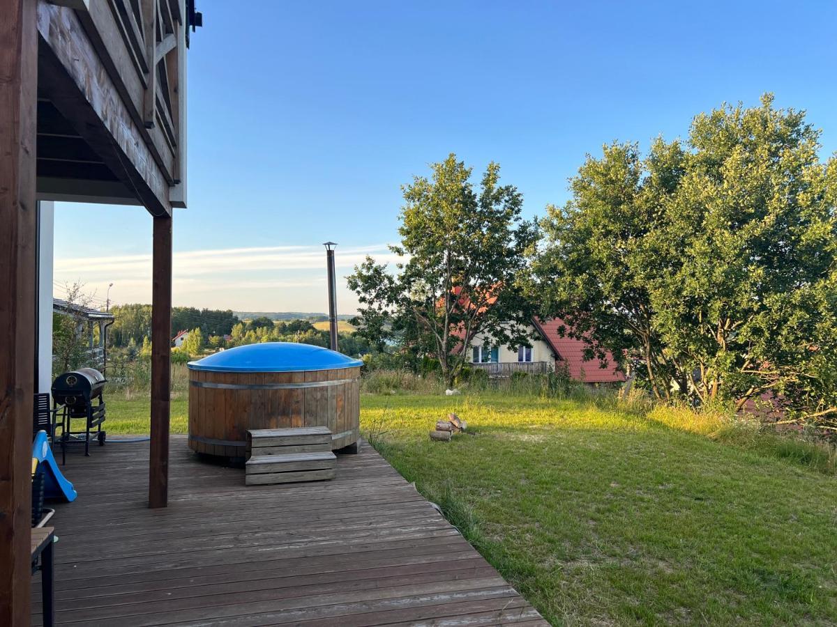 Dom W Chmielnie Na Wzgorzu Vila Chmielno Exterior foto